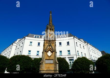 Edward Hoare-Denkmal an der Ecke Culverden Park und St John's Road, Royal Tunbridge Wells, Kent, England Stockfoto