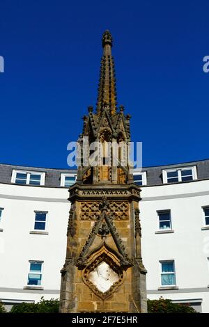 Edward Hoare-Denkmal an der Ecke Culverden Park und St John's Road, Royal Tunbridge Wells, Kent, England Stockfoto