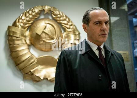 VERÖFFENTLICHUNG: 19. März 2021 TITEL: The Courier STUDIO: Lionsgate REGIE: Dominic Cooke PLOT: Der Spion des Kalten Krieges Greville Wynne und seine russische Quelle versuchen, die Krise der kubanischen Raketen zu beenden. HAUPTROLLE: MERAB NINIDZE als Oleg Penkovsky. (Kreditbild: © Lionsgate/Entertainment Picturs) Stockfoto