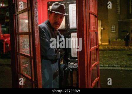 VERÖFFENTLICHUNG: 19. März 2021 TITEL: The Courier STUDIO: Lionsgate REGIE: Dominic Cooke PLOT: Der Spion des Kalten Krieges Greville Wynne und seine russische Quelle versuchen, die Krise der kubanischen Raketen zu beenden. HAUPTROLLE: BENEDICT CUMBERBATCH als Greville Wynne. (Kreditbild: © Lionsgate/Entertainment Picturs) Stockfoto