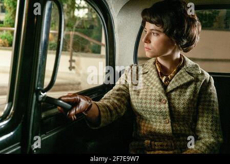 VERÖFFENTLICHUNG: 19. März 2021 TITEL: The Courier STUDIO: Lionsgate REGIE: Dominic Cooke PLOT: Der Spion des Kalten Krieges Greville Wynne und seine russische Quelle versuchen, die Krise der kubanischen Raketen zu beenden. MIT JESSIE BUCKLEY als Sheila. (Kreditbild: © Lionsgate/Entertainment Picturs) Stockfoto