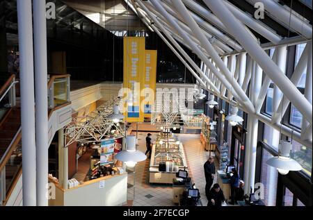 Innenansicht eines Au Bon Pain Restaurants im Inneren Copley Place.Boston.Massachusetts.USA Stockfoto