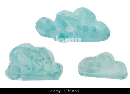 Niedliche Kinder Zeichnung von drei Wolken, blaue Aquarell-Wolken auf weißem Himmel Hintergrund, isoliert auf weißem Hintergrund. Stockfoto