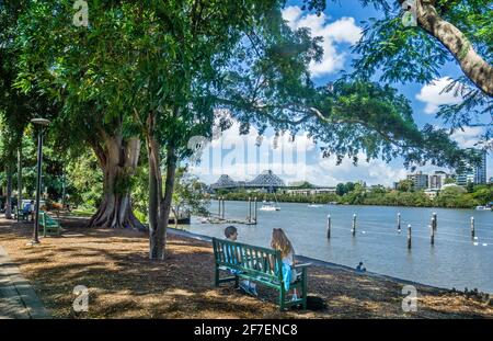 Blick auf den Brisbane River von den Brisbane City Botanic Gardens, Gardens Point, Brisbane CBD, Queensland, Australien Stockfoto