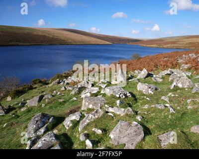 Der Avon Dam Stausee, in der Nähe von South Brent, Dartmoor, Devon. Stockfoto