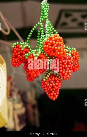 Bilder von verschiedenen handgefertigten Ornamenten und Möbelblättern für das erste Baishakh-Festival. Stockfoto