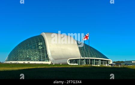 Das ehemalige georgische Parlamentsgebäude in Kutaisi, Architekten CMD Ingenieros, Kutaisi, Imereti, Georgien Stockfoto