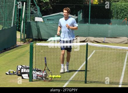 WIMBLEDON TENNIS CHAMPIONSHIPS 2008. 8TH TAG 1/7/2008 ANDY MURRAY WÄHREND DES TRAININGS IM AORANGI PARK. BILD DAVID ASHDOWN Stockfoto