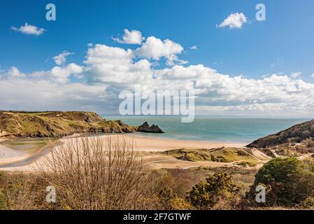 Frühsommer in Three Cliffs Bay Stockfoto