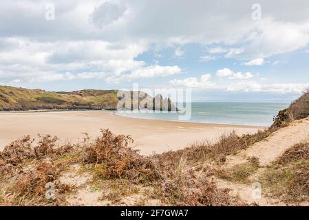 Frühsommer in Three Cliffs Bay Stockfoto