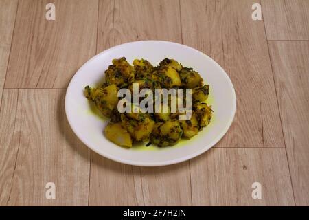 Jeera Aloo - Kartoffeln mit Kreuzkümmel aromatisiert ist ein heißes Und würzige Begleitung für das Gewürz kann als ein gegessen werden Snack mit Brot, Parathen, Chapati und Reis.Sha Stockfoto