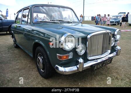 Eine Vanden Plas Princess 1100 aus dem Jahr 1968 wurde auf der Oldtimer-Ausstellung an der englischen Riviera in Paignton, Devon, England, Großbritannien, ausgestellt. Stockfoto