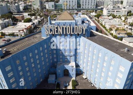 Allgemeine Luftaufnahme der Scientology-Kirche, Montag, 5. April 2021 in Los Angeles. (Dylan Stewart/Image of Sport) Stockfoto