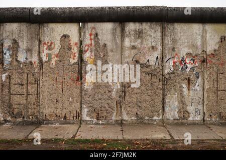 Detail der Berliner Mauersegmente in der Bernauer Straße, Deutschland Stockfoto