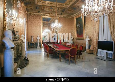 Palazzo Pretorio, Palazzo delle Aquile, Rathaus in Palermo, Sizilien, Italien, Europa Stockfoto