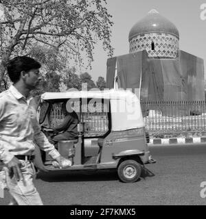 New Delhi Indien – März 7 2021 : Innenansicht der Architektur Grab in Sunder Nursery in Delhi Indien, Sunder Nursery ist Weltkulturerbe Stockfoto