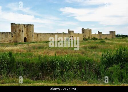 Die alte ummauerte Stadt Aigues Mortes, Camargue, Frankreich Stockfoto