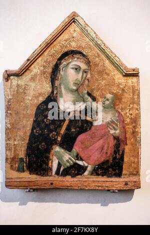 Italien Umbrien Perugia: Nationalgalerie Umbriens - Meo di Guido da Siena - Centrale di polittico - Madonna col Bambino Stockfoto