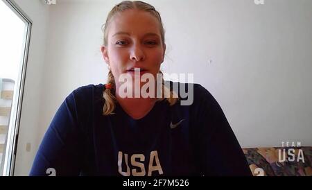 Rose Hollermann, Rollstuhlbabbball, zweimal Paralympische; Paralympische Goldmedaillengewinnerin; qualifizierte sich für Tokio 2020, University of Texas in Arlington, wie in einem Screenshot zu sehen ist, als das United States Olympic & Paralympic Committee vom 7-9. April ab 8-5 Uhr MT täglich den Tokyo 2020 Team USA Media Summit moderierte. Die Veranstaltung soll mehr als 100 Olympioniken, Paralympier und Hoffnungsträger präsentieren, die im Sommer die nationalen Regierungsstellen vertreten, die im Rahmen einer Reihe von Pressekonferenzen an der Tokyo 2020 teilnehmen. (Foto: Tokyo 2020 Team USA via Sipa USA) NUR FÜR REDAKTIONELLE VERWENDUNG - OBLIGATORISCHER KREDIT** Stockfoto