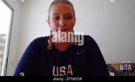 Rose Hollermann, Rollstuhlbabbball, zweimal Paralympische; Paralympische Goldmedaillengewinnerin; qualifizierte sich für Tokio 2020, University of Texas in Arlington, wie in einem Screenshot zu sehen ist, als das United States Olympic & Paralympic Committee vom 7-9. April ab 8-5 Uhr MT täglich den Tokyo 2020 Team USA Media Summit moderierte. Die Veranstaltung soll mehr als 100 Olympioniken, Paralympier und Hoffnungsträger präsentieren, die im Sommer die nationalen Regierungsstellen vertreten, die im Rahmen einer Reihe von Pressekonferenzen an der Tokyo 2020 teilnehmen. (Foto: Tokyo 2020 Team USA via Sipa USA) NUR FÜR REDAKTIONELLE VERWENDUNG - OBLIGATORISCHER KREDIT** Stockfoto