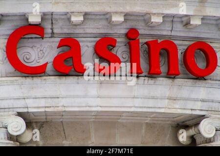 Spa, Belgien, 6. April 2021. Das Casino de Spa, im Sinne von Spielzimmern, ist mit La Redoute, das ich geschaffen habe, der Erbe des ältesten Casinos der Welt Stockfoto