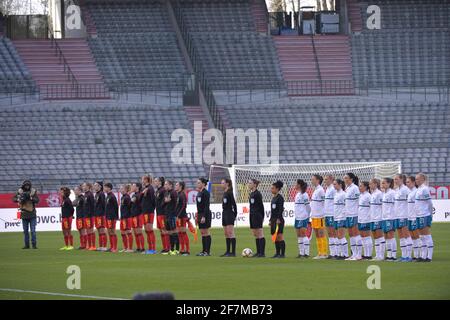 Brüssel, Belgien. 08th Apr, 2021. Line-up der beiden Teams während eines Womens International Freundschaftsspiels zwischen Belgien, genannt die Roten Flammen und Norwegen im Koning Boudewijnstadion in Brüssel, Belgien. Foto Sportpix.be/SPP Kredit: SPP Sport Press Foto. /Alamy Live-Nachrichten Kredit: SPP Sport Press Foto. /Alamy Live News Stockfoto