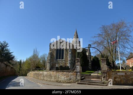 Leicester, Leicestershire, Großbritannien, 5. April 2021. Wetter in Großbritannien. Eine allgemeine Ansicht des Hallaton Village in Leicestershire. Alex Hannam/Alamy Live News Stockfoto