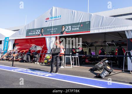 Rom, Italien. April 2021. 9. April 2021, Rom, Circuito di Roma, ABB Formula E WM Rom: Fahrerpfad, Boxenbox ab # 23 Sebastien Buemi (SUI), Team Nissan e.Dams und # 22 Oliver Rowland (GBR) (Schweiz/Kroatien OUT) Quelle: SPP Sport Pressefoto. /Alamy Live News Stockfoto