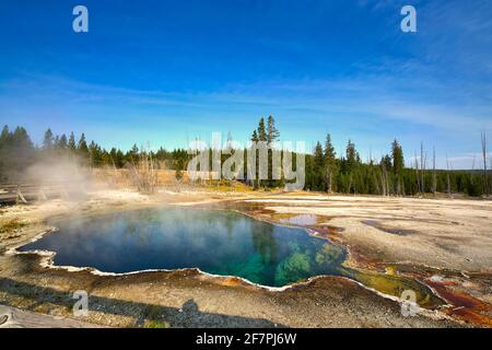 Abyss Pool im Yellowstone National Park. Wyoming. USA. Stockfoto