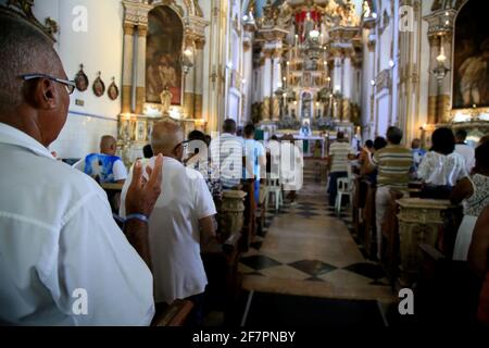 salvador, bahia / brasilien - 8. November 2019: Blick auf die Bonfim-Kirche auf dem Heiligen Berg in Salvador. *** Ortsüberschrift *** Stockfoto