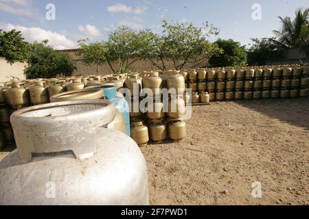 Eunapolis, bahia / brasilien - 16. märz 2010: Blick auf den Weiterverkauf von Gasküchen in der Stadt Eunapolis. *** Ortsüberschrift *** . Stockfoto