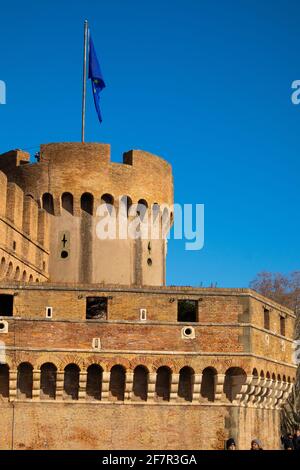 Blick auf Castel Sant'Angelo, Lungotevere Castello, Roma, Italien Stockfoto