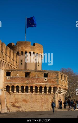 Blick auf Castel Sant'Angelo, Lungotevere Castello, Roma, Italien Stockfoto