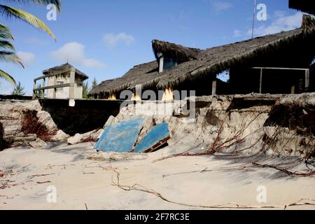 belmonte, bahia / brasilien - 19. juli 2009: In der Stadt Belmonte wird am Meer eine Zerstörung durch Meerwasser beobachtet. *** Lokale Capt Stockfoto