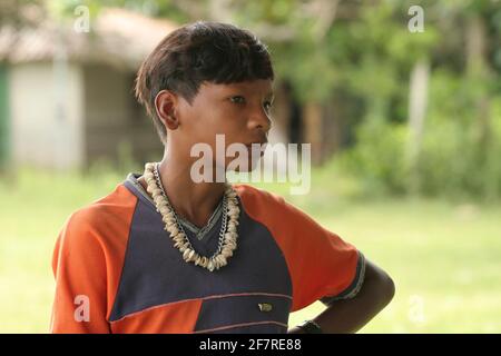 salvador, bahia / brasilien - 13. april 2009: Pataxo-Indianer werden in einer indigenen Schule im Dorf Barra Velha in der Gemeinde Porto Seg gesehen Stockfoto