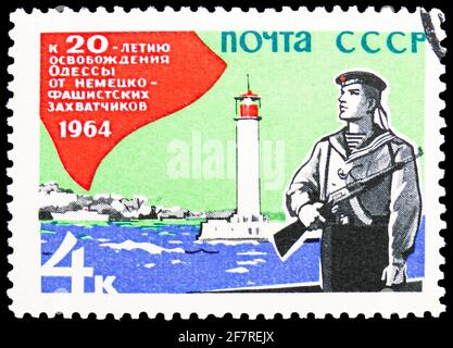 MOSKAU, RUSSLAND - 17. JANUAR 2021: Briefmarke gedruckt in der Sowjetunion zum 20. Jahrestag der Befreiung von Odessa, um 1964 Stockfoto