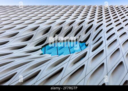 Außenfassade des breiten Museums für zeitgenössische Kunst. Diller Scofidio + Renfro architects, Los Angeles, CA USA Stockfoto