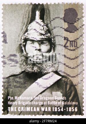 MOSKAU, RUSSLAND - 17. JANUAR 2021: Die in Großbritannien gedruckte Briefmarke zeigt Pte McNamara, Serie Crimean war 1854-1856, um 2004 Stockfoto