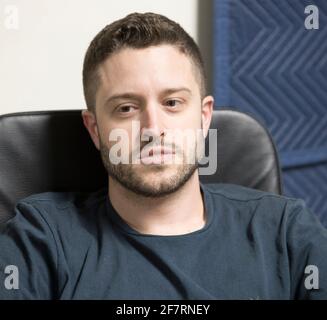 CODY WILSON, ein in Austin ansässiger 3D-Waffendesigner und Waffenaktivist, wird am 2. August 2018 in seinem ehemaligen Büro bei Defense Distributed, einem in Texas ansässigen Unternehmen, das Open Source-3D-Waffendesigns entwickelt und veröffentlicht, gezeigt. Trotz strafrechtlicher Probleme im Jahr 2018 ist Wilson noch immer im Geschäft und betreibt ein texanistisches Unternehmen namens Ghost Gunner, Inc. ©Bob Daemmrich Stockfoto