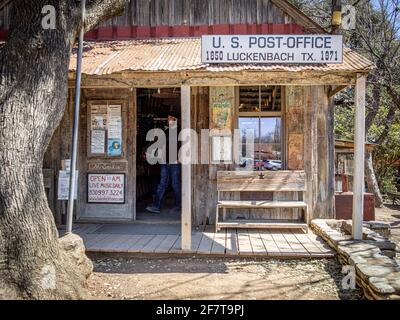 Historisches US-Postamt in Luckenbach, TX Stockfoto