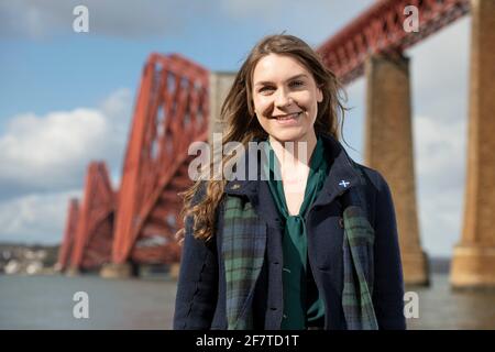 South Queensferry, Schottland, Großbritannien. April 2021. IM BILD: Christina Hendry, Alba-Parteikandidatin für die Region Lothian. Quelle: Colin Fisher/Alamy Live News Stockfoto