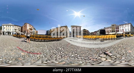 360 Grad Panorama Ansicht von Piazza Grande während des Filmfestivals von Locarno