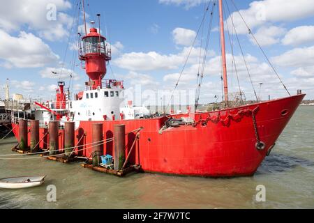 Rotes LV18 Mi Amigo Schiff, Piratenfunkstation, Harwich, Essex, England, UK Radio Caroline Stockfoto