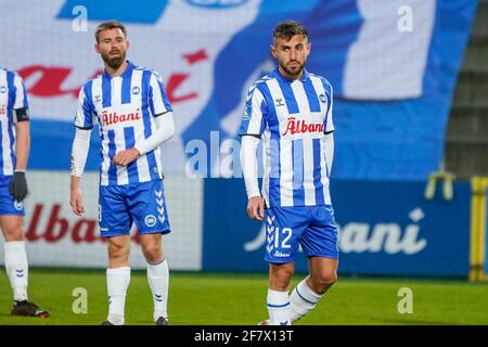 Odense, Dänemark. April 2021. Bashkim Kadrii (12) von ob beim 3F Superliga-Spiel zwischen Odense Boldklub und Vejle Boldklub im Nature Energy Park in Odense. (Foto: Gonzales Photo/Alamy Live News Stockfoto