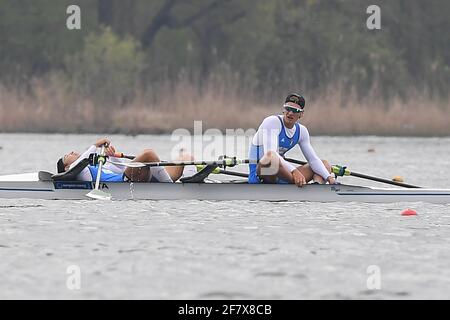 Varese, Varese, Italien, 10. April 2021, Luca Chiumento, Nicolo Carucci (Italien), Doppelzweier der Männer während der Rudereuropameisterschaften 2021 , Canoying - Foto Danilo Vigo / LM Stockfoto