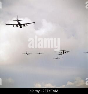 Lockheed P2V-7B, P-2H und SP-2H Maritime Patrouille liefert (1962-1982) in der Luft. Stockfoto