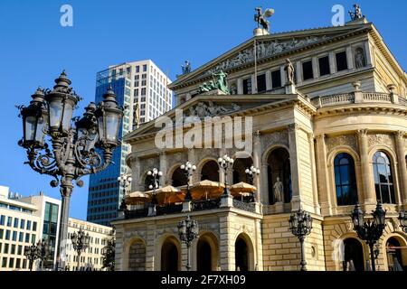 14.09.2019, Frankfurt am Main, Hessen, Deutschland - die Alte Oper in Frankfurt am Opernplatz Stockfoto