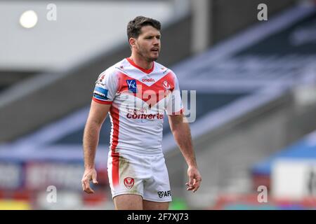 Lachlan Coote (1) von St. Helens in Aktion während des Spiels in St. Helens, Großbritannien am 4/10/2021. (Foto von Simon Whitehead/News Images/Sipa USA) Stockfoto