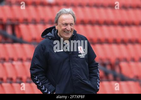 Neil Warnock Manager von Middlesbrough voller Lächeln während der Sky Bet Championship Barnsley gegen Middlesbrough, Oakwell, Barnsley, South Yorkshire, Großbritannien, 10/04/2021 in Barmsley, Großbritannien am 4/10/2021. (Foto von Mark Cosgrove/News Images/Sipa USA) Stockfoto