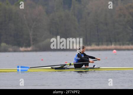 Varese, Italien. April 2021. Anneta Kyridou (GRE), Single Sculls der Frauen während der European Ruder Championships 2021, Canoying in Varese, Italien, April 10 2021 Quelle: Independent Photo Agency/Alamy Live News Stockfoto